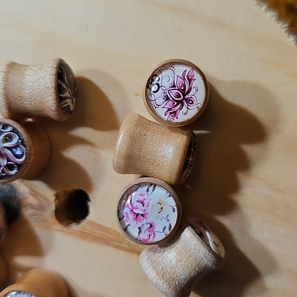 6 pairs of double flare 00g plugs - Picture 5 of 5